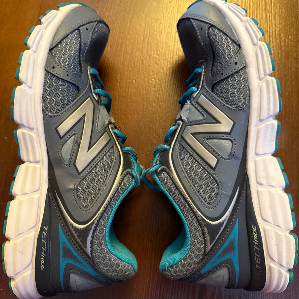 New Balance 560v6 Running Shoes Womens Size 8‎ Gray Teal Mesh Tech Ride W560LG6